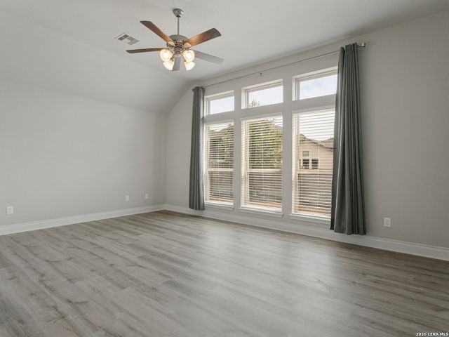 1154 THICKET LN, New Braunfels, TX 78132