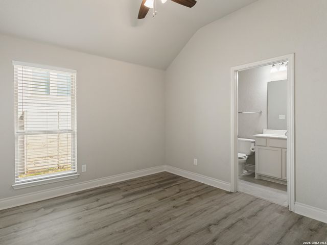 1154 THICKET LN, New Braunfels, TX 78132