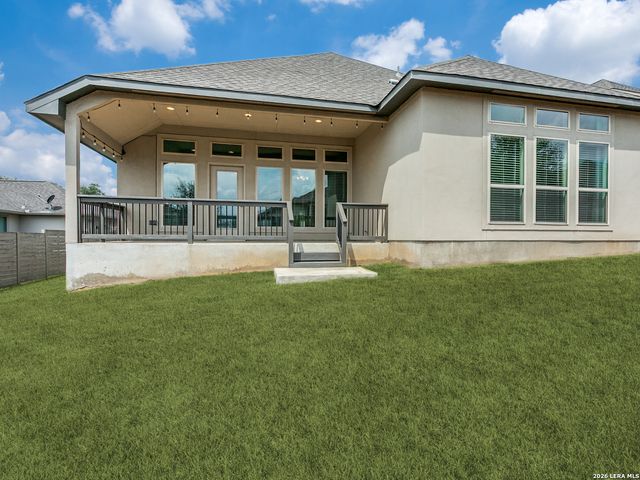 1154 THICKET LN, New Braunfels, TX 78132