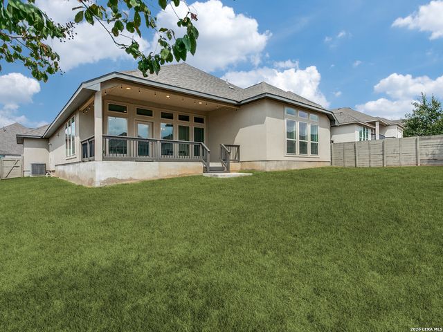 1154 THICKET LN, New Braunfels, TX 78132