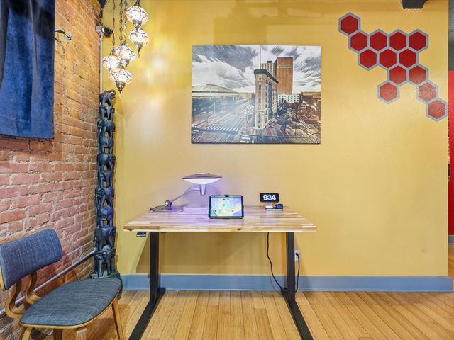 910 Houston Street 305, Fort Worth, TX 76102