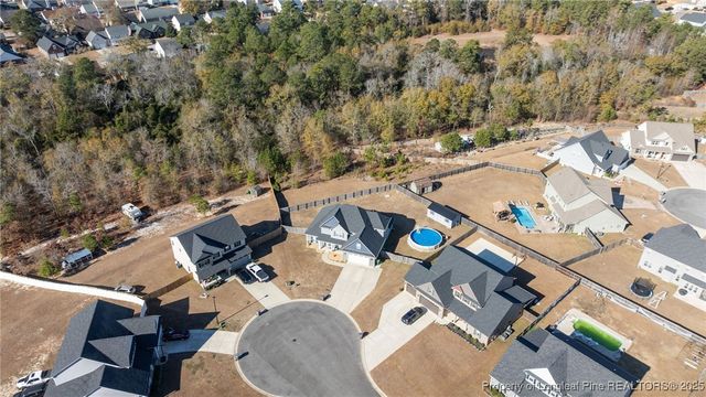 2418 Bankswood Court, Fayetteville, NC 28304