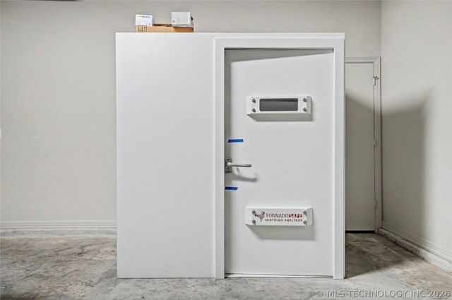 7311 E Oak Ridge Street, Broken Arrow, OK 74014