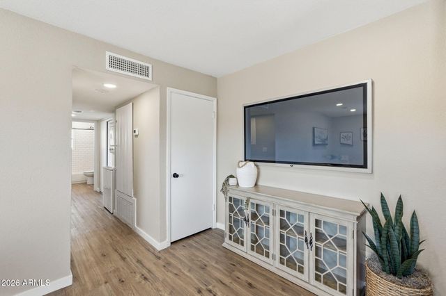 4756 E MORELAND Street, Phoenix, AZ 85008