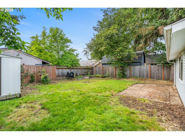 9039 N RICHMOND Ave, Portland, OR 97203