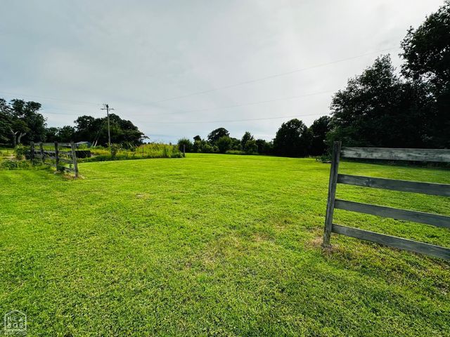 225 Jackson 252, Newport, AR 72112