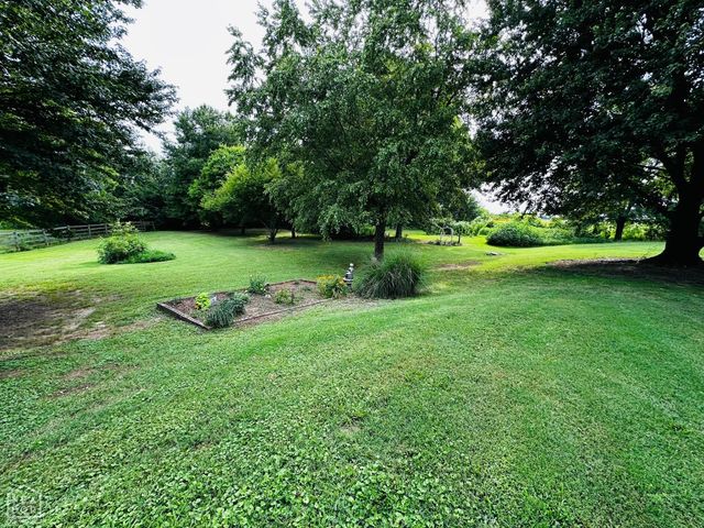 225 Jackson 252, Newport, AR 72112