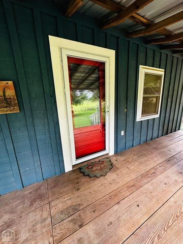 225 Jackson 252, Newport, AR 72112