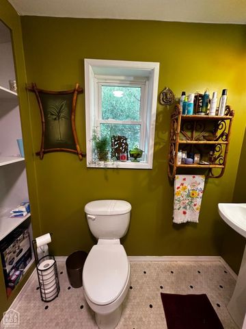 225 Jackson 252, Newport, AR 72112