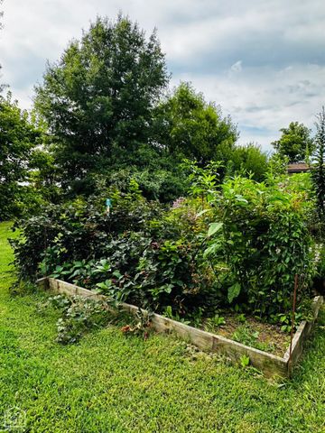 225 Jackson 252, Newport, AR 72112