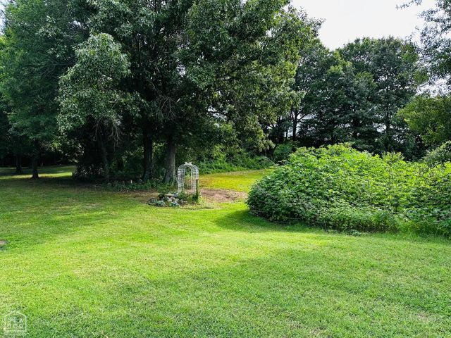 225 Jackson 252, Newport, AR 72112