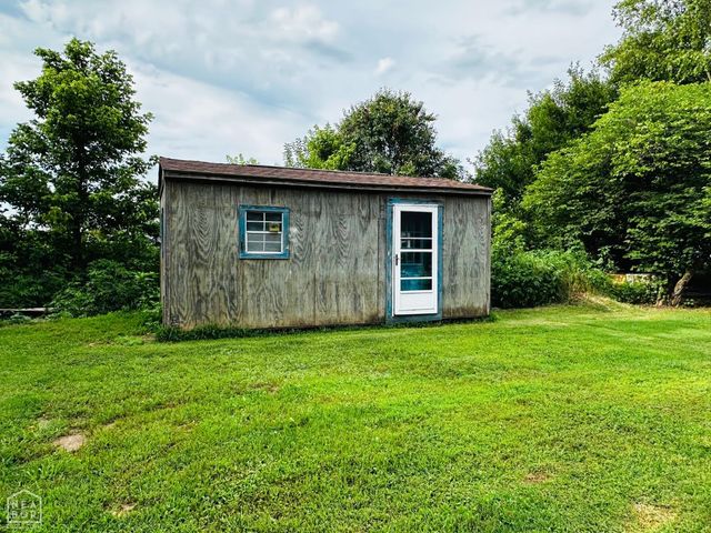225 Jackson 252, Newport, AR 72112