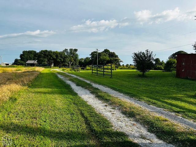 225 Jackson 252, Newport, AR 72112