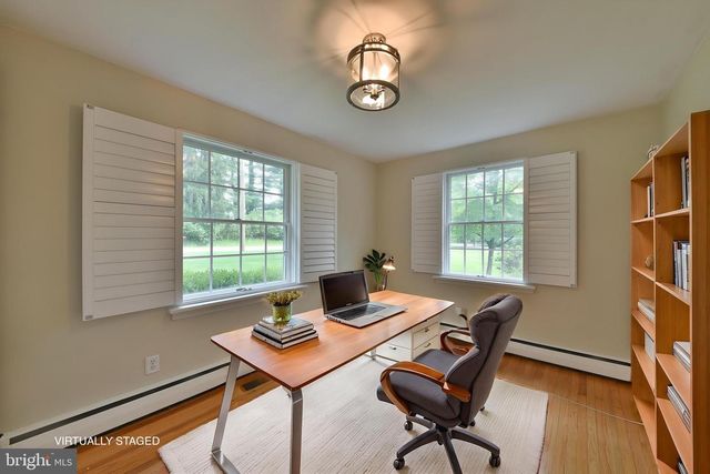 6113 W MILL RD, Flourtown, PA 19031