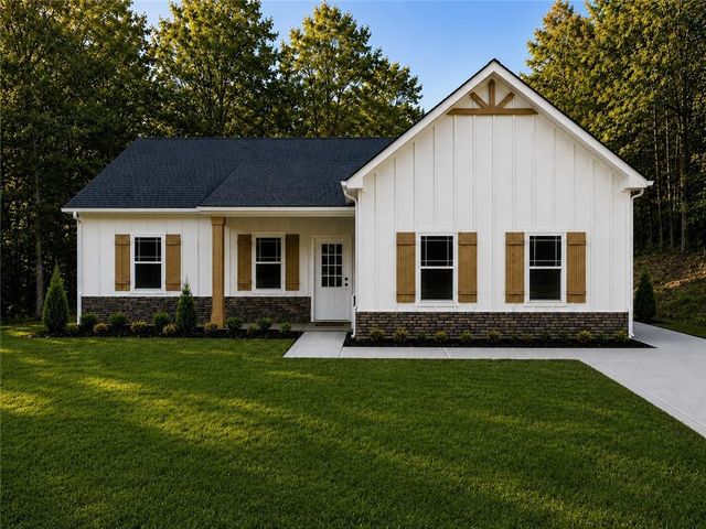 2818 Holly Springs Road, Rockmart, GA 30153