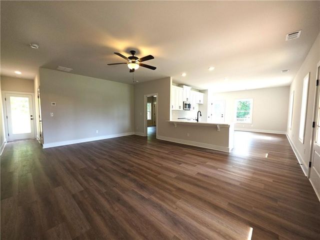 2818 Holly Springs Road, Rockmart, GA 30153