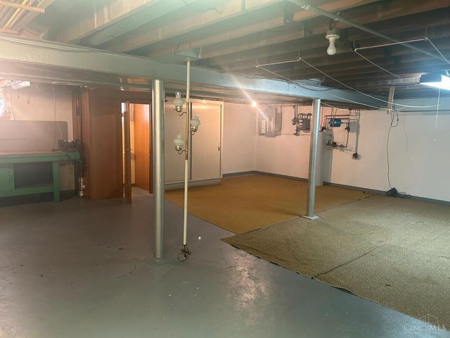 2721 Byrneside Drive, Colerain Twp, OH 45239