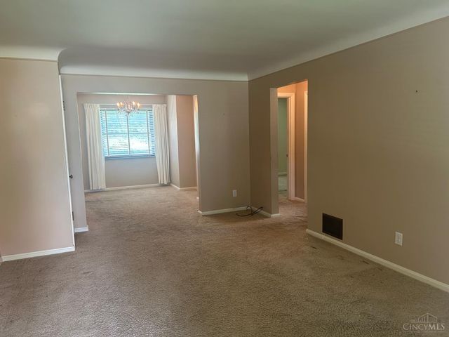 2721 Byrneside Drive, Colerain Twp, OH 45239