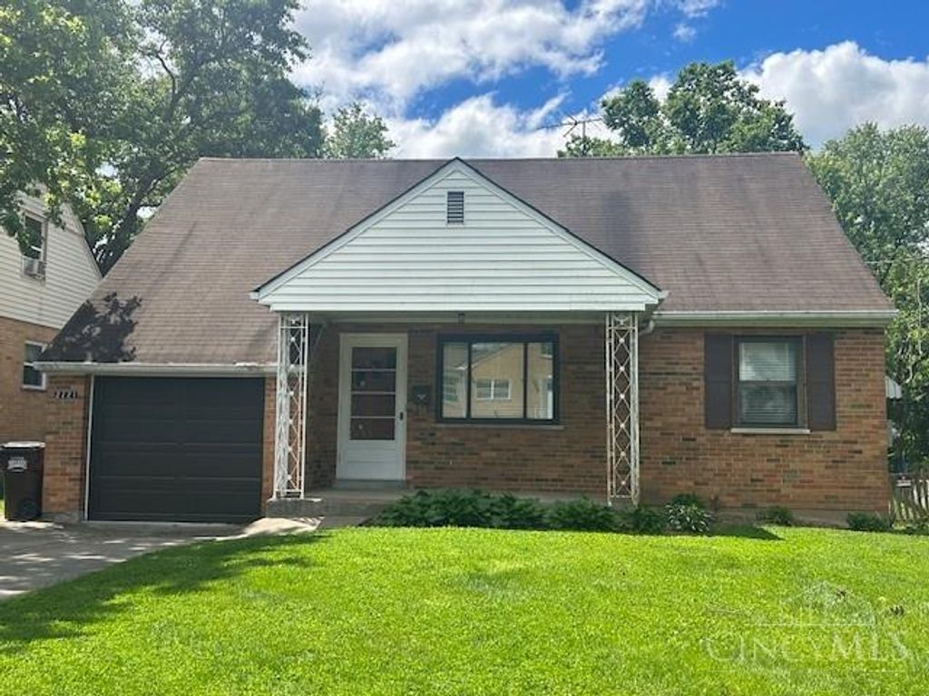 2721 Byrneside Drive, Colerain Twp, OH 45239
