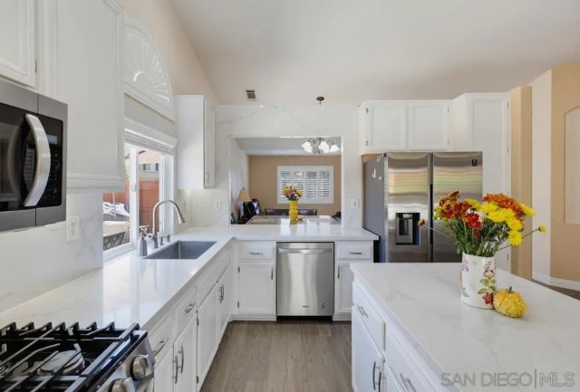 2420 Linda, Escondido, CA 92027