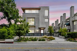 941 E California Boulevard 1, Pasadena, CA 91106