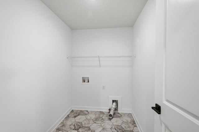 22385 Isla Way, Rogers, MN 55374