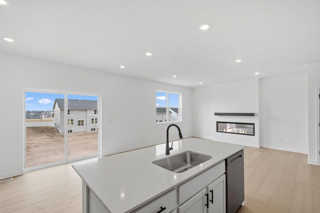 22385 Isla Way, Rogers, MN 55374