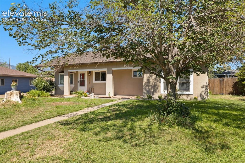 208 Grape Drive, Colorado Springs, CO 80911 — photo 2
