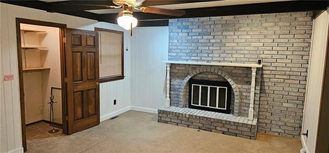 1104 SW MIC-O-SAY Drive, Blue Springs, MO 64015