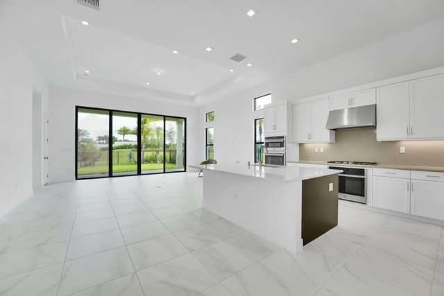 13069 Feathering Way, Palm Beach Gardens, FL 33412