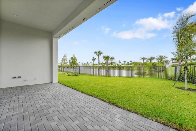 13069 Feathering Way, Palm Beach Gardens, FL 33412
