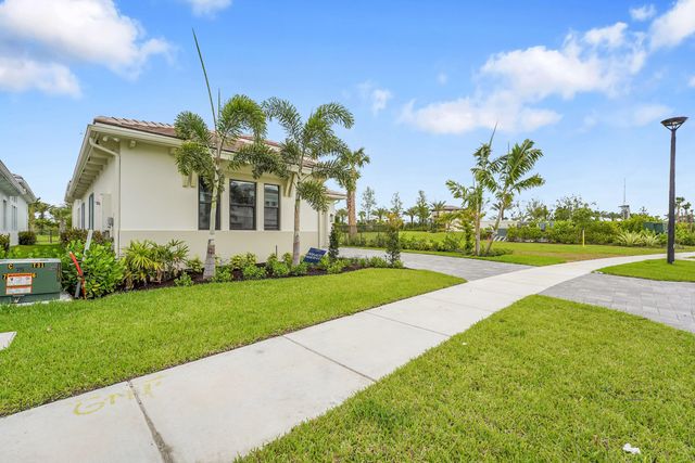 13069 Feathering Way, Palm Beach Gardens, FL 33412