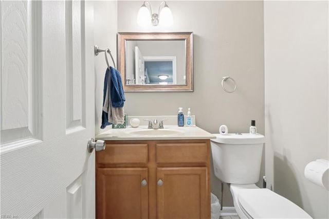 1340 Cypress Pl, Chesapeake, VA 23320