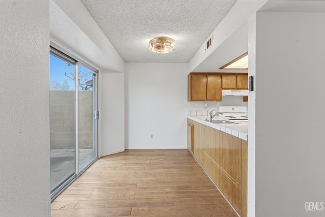 4600 Beechwood Street 55, Bakersfield, CA 93309