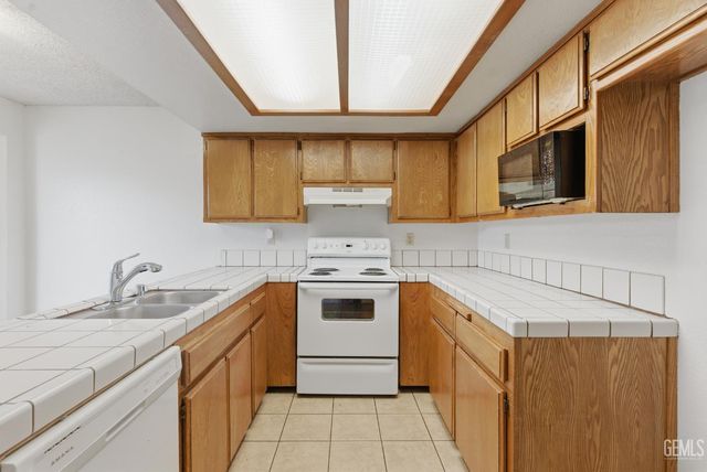 4600 Beechwood Street 55, Bakersfield, CA 93309