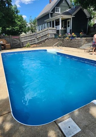 107 E. Water Street, Rockland, MA 02370