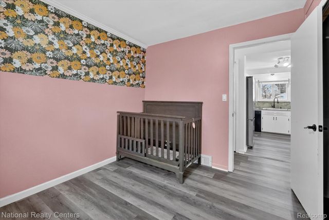 26254 Cathedral, Redford Charter Township, MI 48239