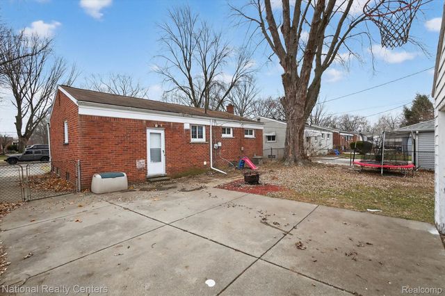 26254 Cathedral, Redford Charter Township, MI 48239