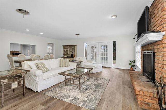 215 Neal Road, Wharton, TX 77488