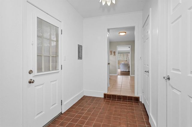 215 Neal Road, Wharton, TX 77488