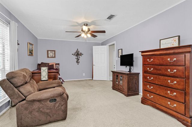 215 Neal Road, Wharton, TX 77488