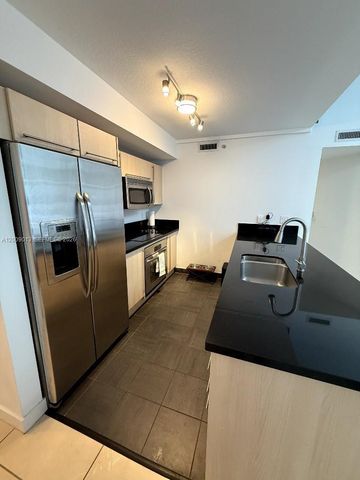 1111 SW 1ST AVE TH-14, Miami, FL 33130