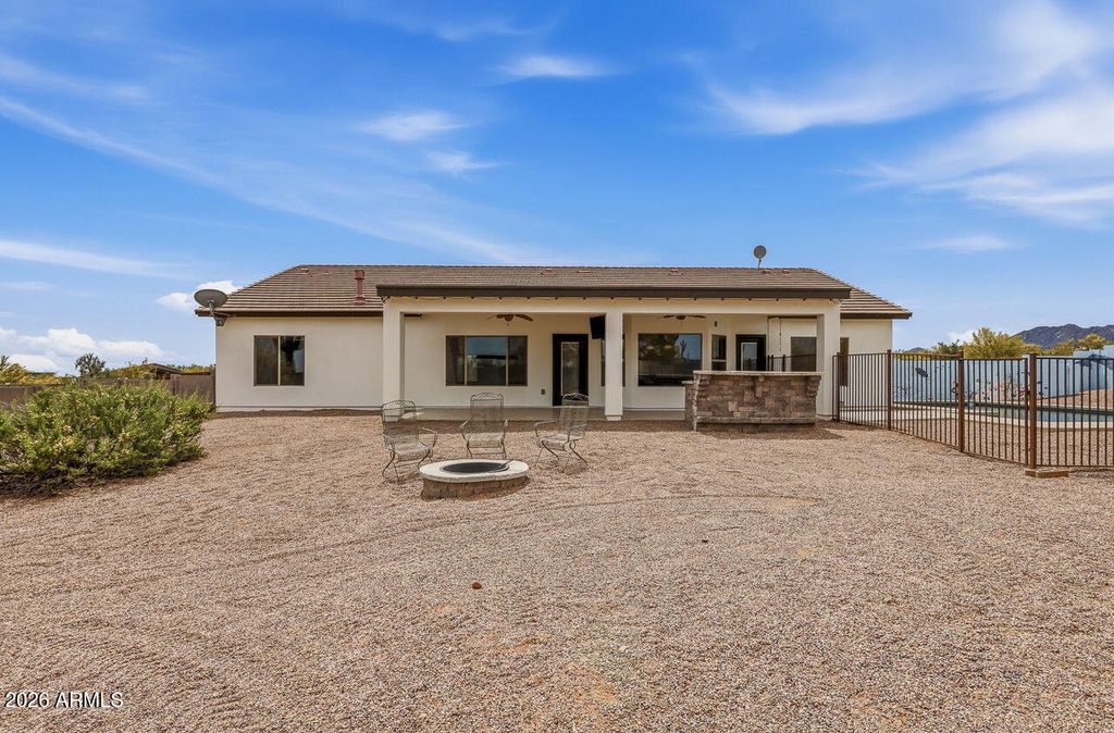Image 58 of property listing at 15724 E Cavedale Drive, Scottsdale, AZ 85262