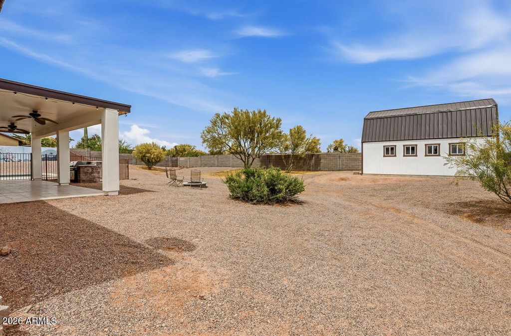 Image 60 of property listing at 15724 E Cavedale Drive, Scottsdale, AZ 85262