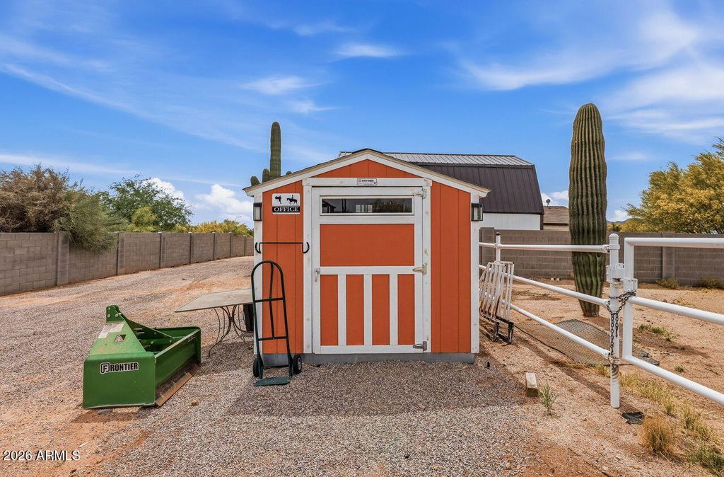 Image 66 of property listing at 15724 E Cavedale Drive, Scottsdale, AZ 85262