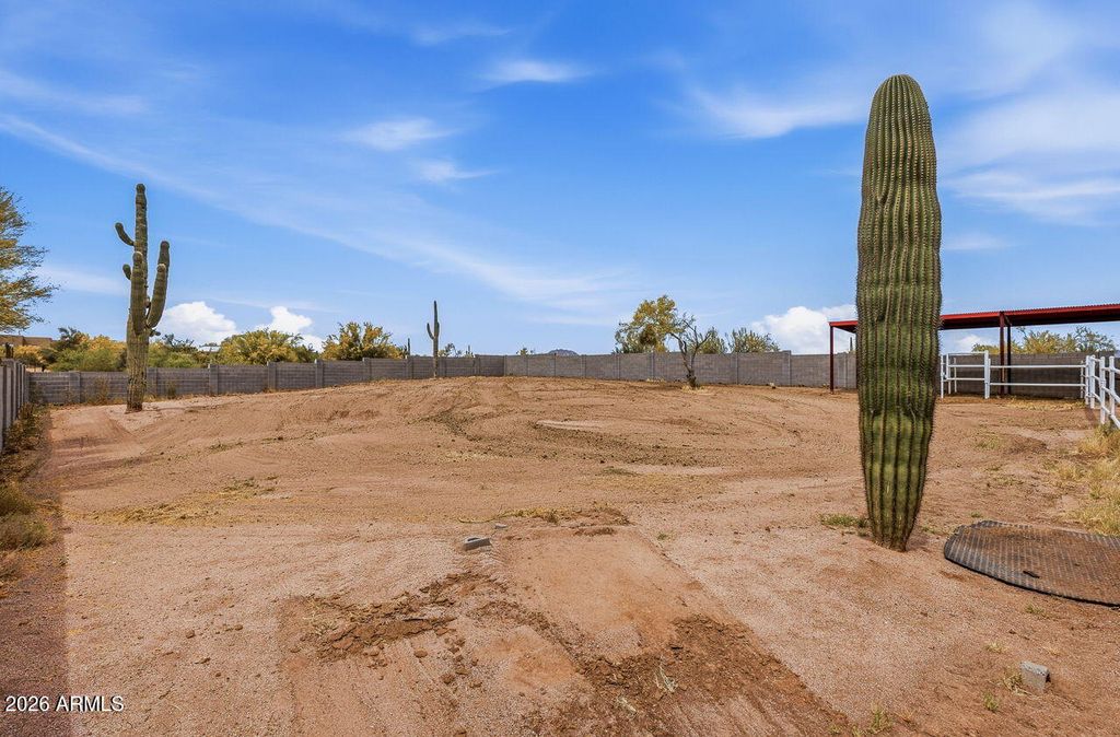 Image 70 of property listing at 15724 E Cavedale Drive, Scottsdale, AZ 85262
