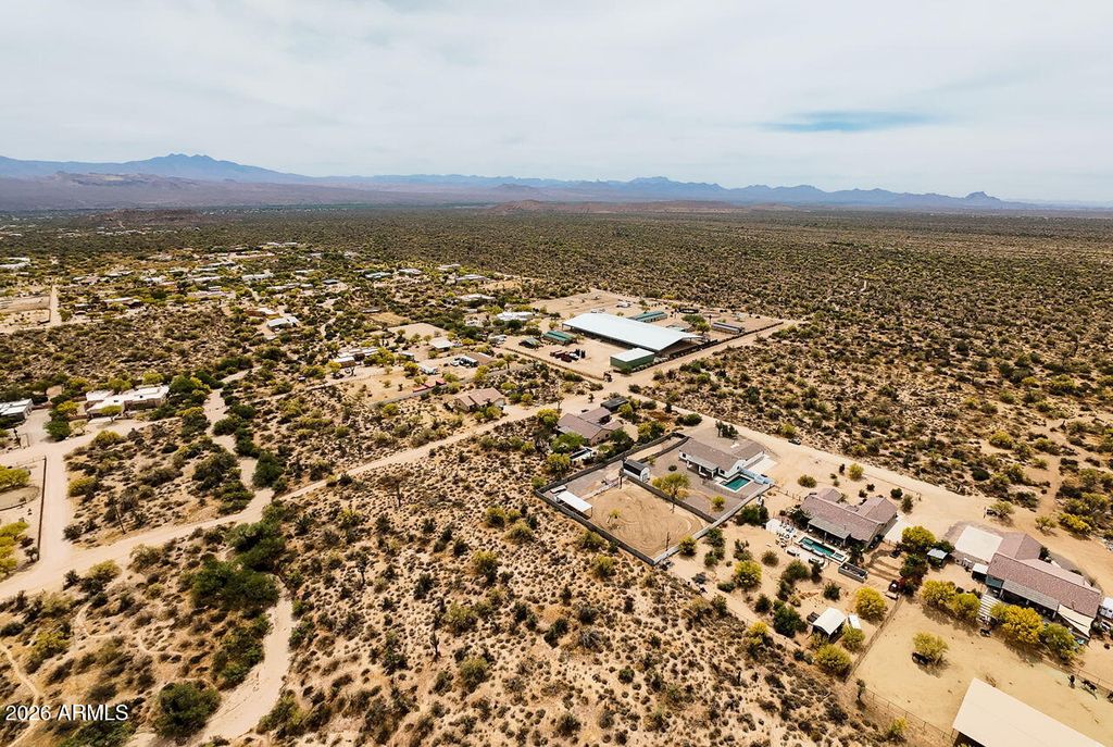 Image 87 of property listing at 15724 E Cavedale Drive, Scottsdale, AZ 85262