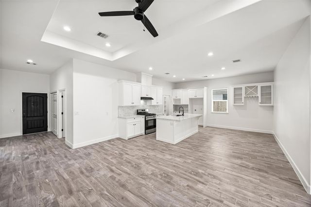 19319 Sears Drive, Houston, TX 77338