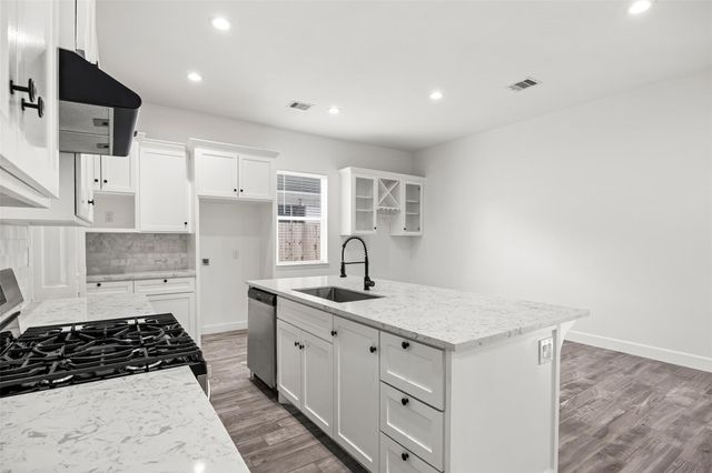 19319 Sears Drive, Houston, TX 77338