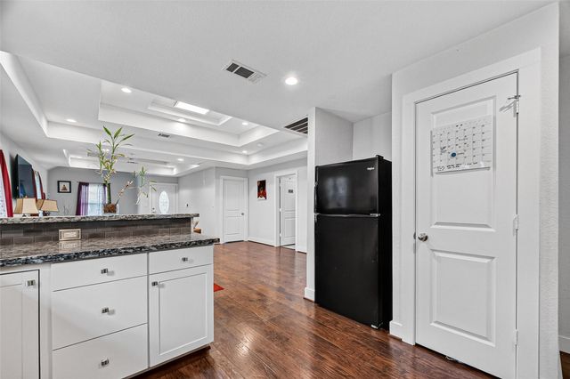 6733 Goforth Street, Houston, TX 77021
